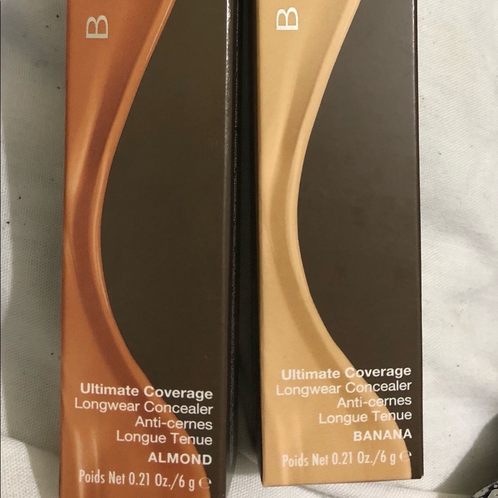 Ultimate coverage long wear concealer